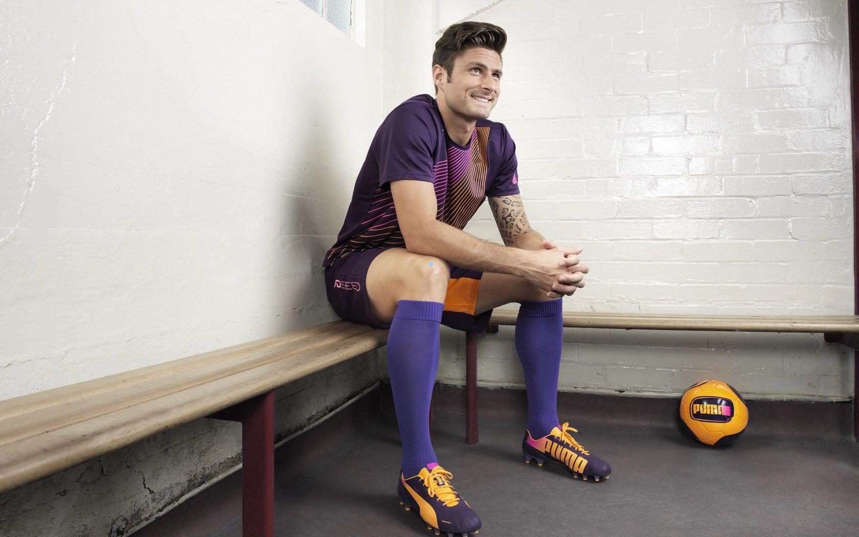 pg模拟器官网：波兹南莱赫1-1战平美因茨，川崎飒太闪击，伊沙克补时救主